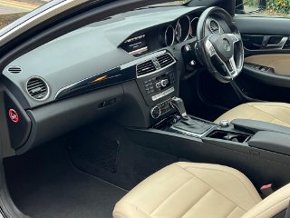 /photos/11146/0a9fd563-e00e-46d6-bfc4-49d455271b56_i320x240.jpg