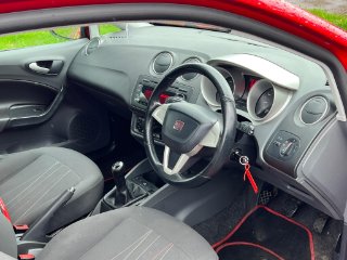 /photos/11146/22597d38-5f15-48cc-af29-607ad51c6c0d_i320x240.jpg