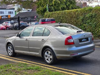 /photos/11146/67206d65-0441-45f3-815c-0c5abaaef2fb_i320x240.jpg