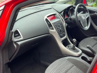 /photos/11146/84aefc14-092f-4399-a2d1-674f1368c26d_i320x240.jpg