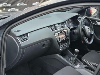 /photos/11146/a476ed0f-43bc-432c-b3cf-c72e38cf5281_i320x240.jpg