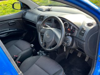 /photos/11146/b8ce68ed-0184-4a0c-95e8-4ad732870609_i320x240.jpg