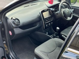 /photos/11146/d3b6a2b8-172f-4795-9e9d-59813fd38955_i320x240.jpg