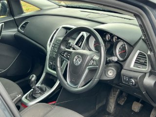/photos/11146/e418cba6-bf4e-434d-8c65-635ec9962478_i320x240.jpg
